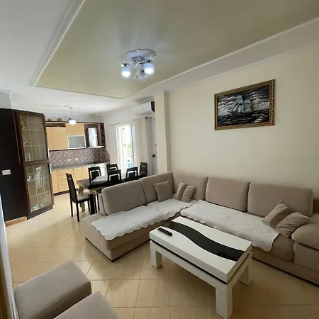 Apartment Nandos *